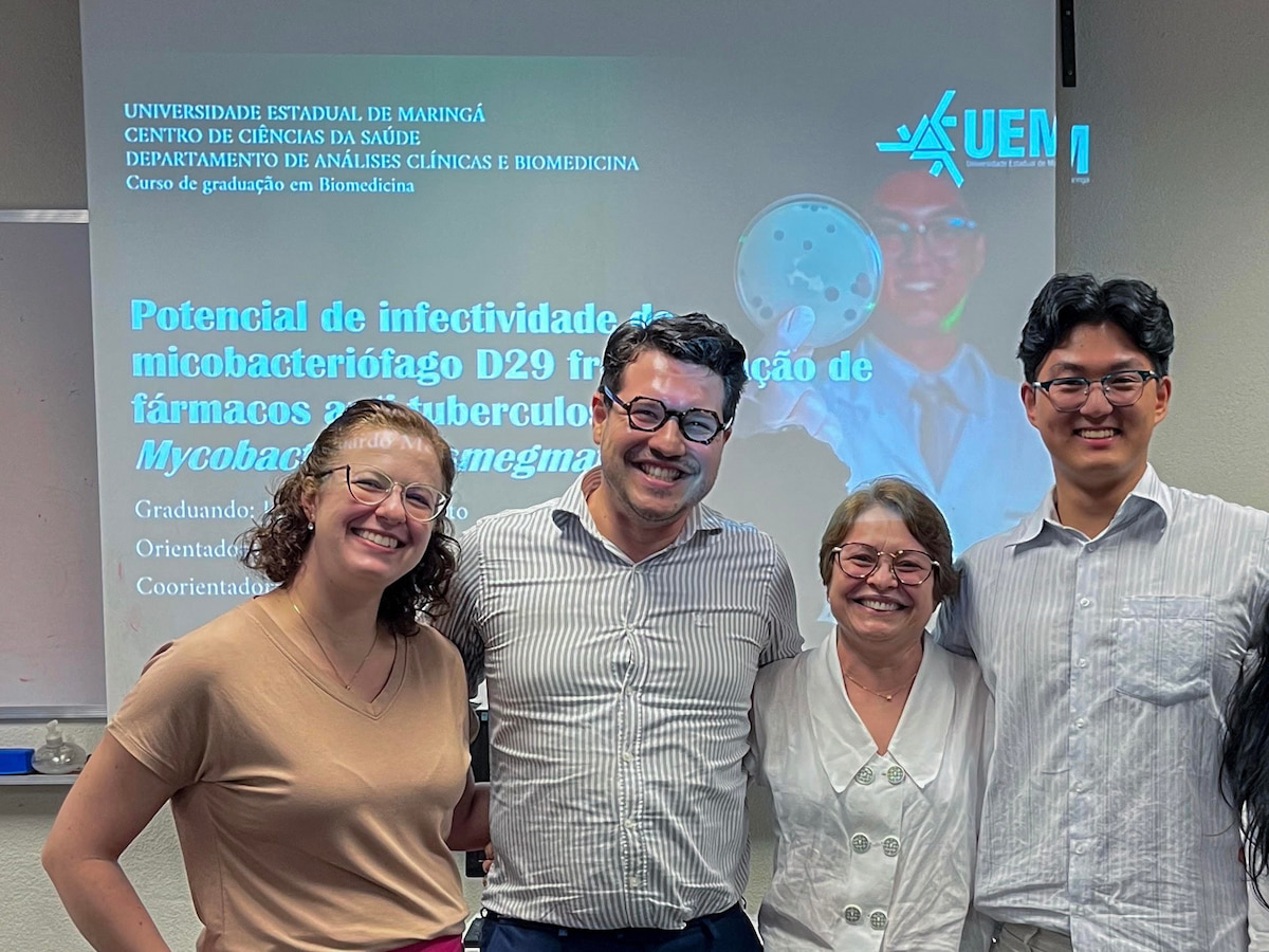 Juliano Ito e professores 1