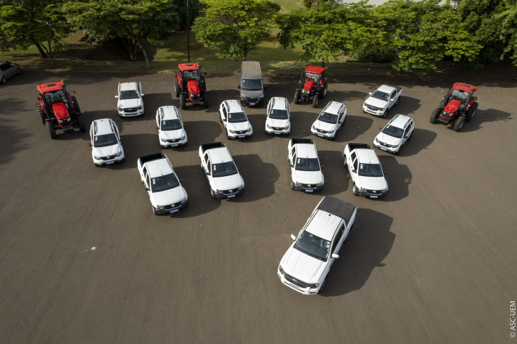 2024-11-19-carros-uem